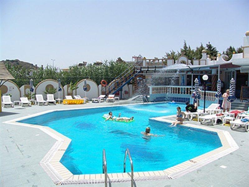 Grecian Fantasia Resort 팔리라키 외부 사진